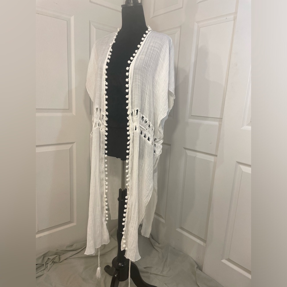Women’s beach cover-up size small